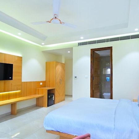 Hotel Shandon-2 Mins From Connaught Place New Delhi Exterior photo