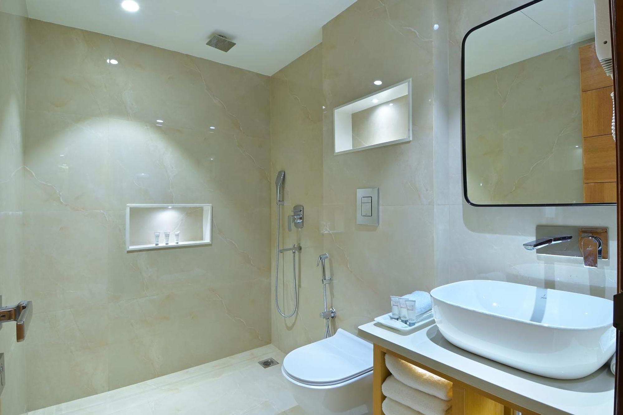 Hotel Shandon-2 Mins From Connaught Place New Delhi Exterior photo